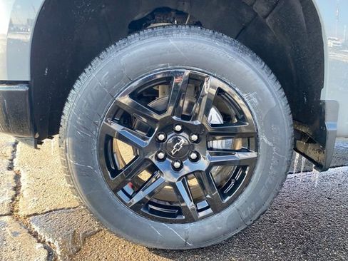 Certified 2024 Chevrolet Silverado 1500 Custom Trail Boss image 25