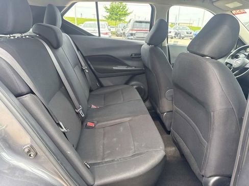 Used 2024 Nissan Kicks S FWD image 15