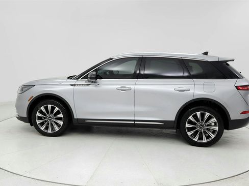 Used 2021 Lincoln Corsair Reserve image 2