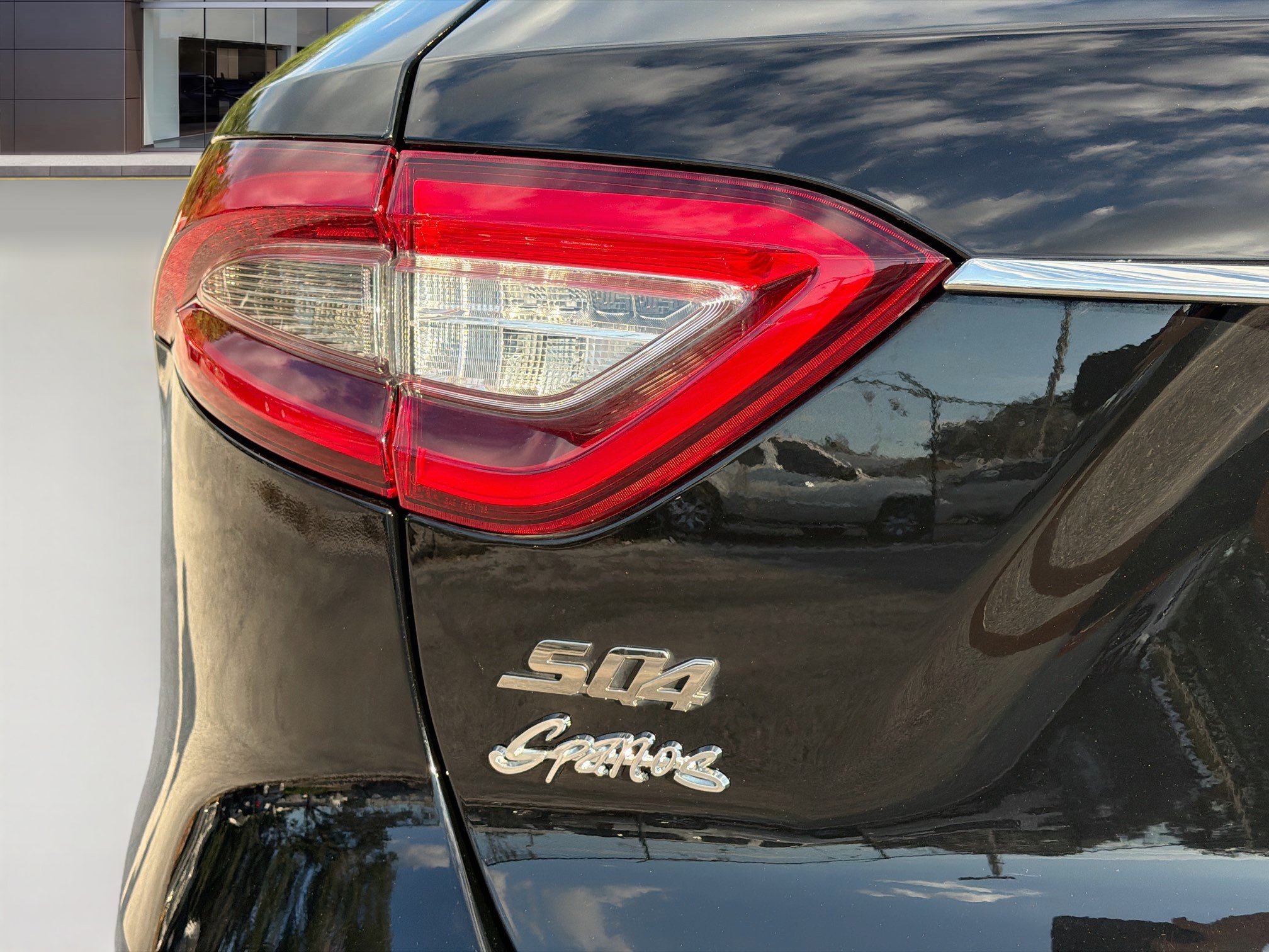 Used 2019 Maserati Levante S GranSport AWD/4WD image 10