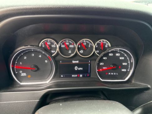 Used 2023 Chevrolet Silverado 2500 LT w/ Convenience Package AWD/4WD image 22