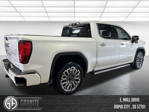 Used 2024 GMC Sierra 1500 Denali Ultimate AWD/4WD image 5