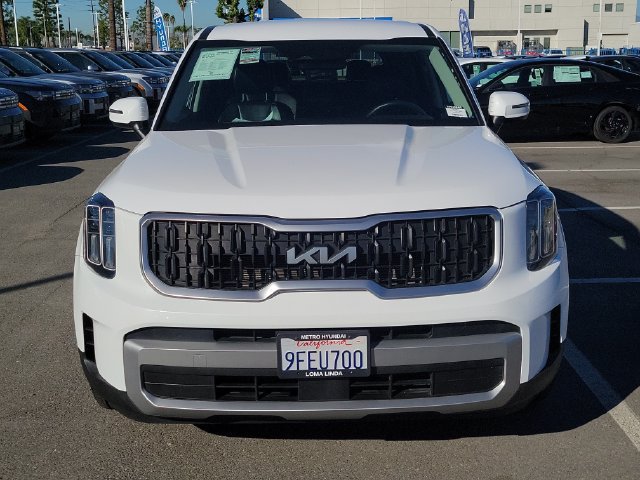 Used 2023 Kia Telluride LX FWD image 33
