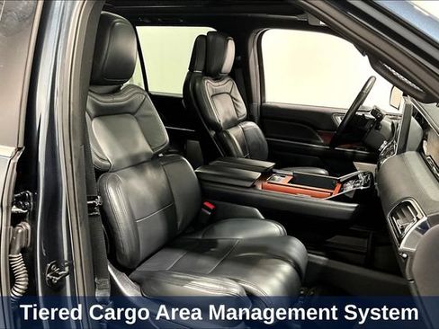 Used 2022 Lincoln Navigator L Reserve w/ Equipment Group 201A AWD/4WD image 40
