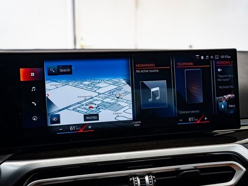 Certified 2024 BMW 330i xDrive Sedan image 27