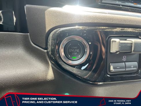 New 2026 GMC Sierra 1500 SLT w/ SLT Premium Plus Package AWD/4WD image 28