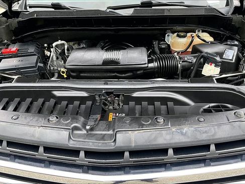 Used 2020 Chevrolet Silverado 1500 LT w/ All-Star Edition image 31