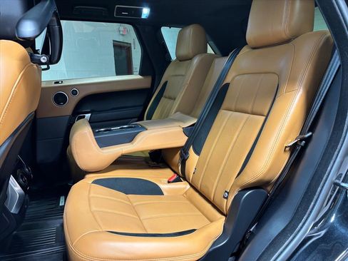 Used 2022 Land Rover Range Rover Sport HSE Dynamic image 28