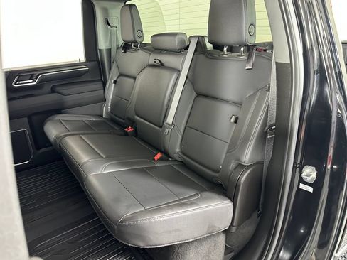 Used 2024 GMC Sierra 2500 SLT w/ SLT Convenience Package AWD/4WD image 18