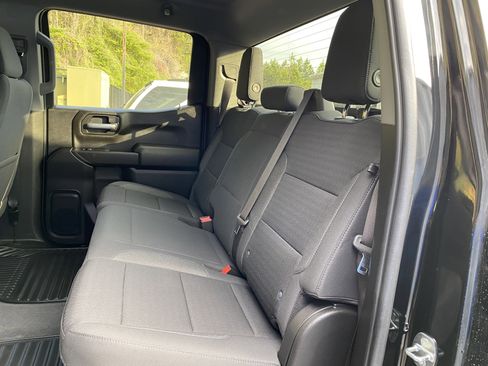 Used 2022 Chevrolet Silverado 1500 Custom image 34