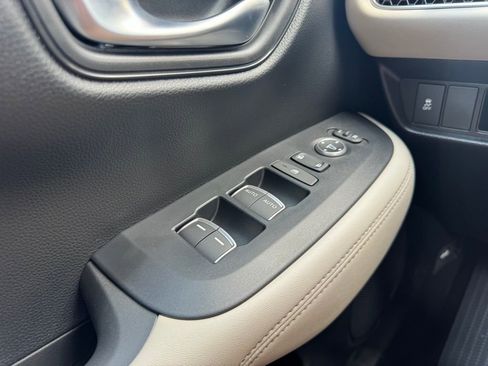 New 2026 Honda HR-V EX-L image 12
