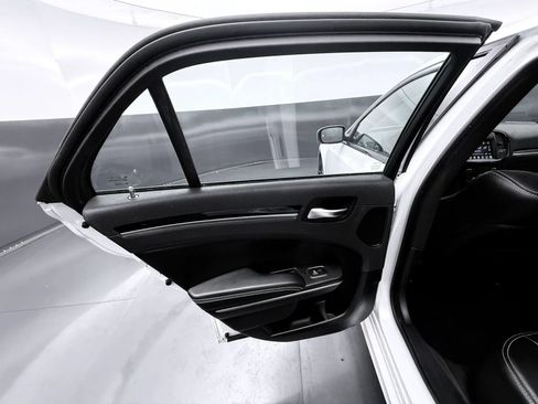 Used 2023 Chrysler 300 S RWD image 30