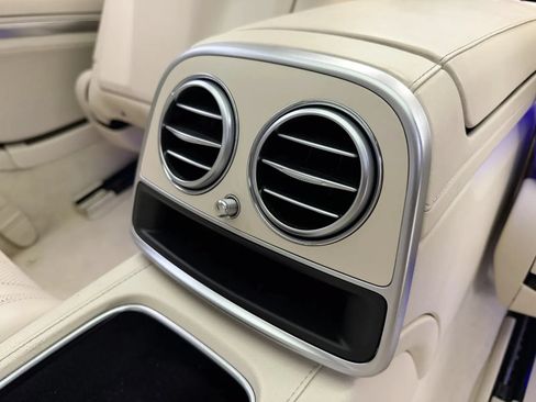 Used 2019 Mercedes-Benz S 560 4MATIC Coupe image 56