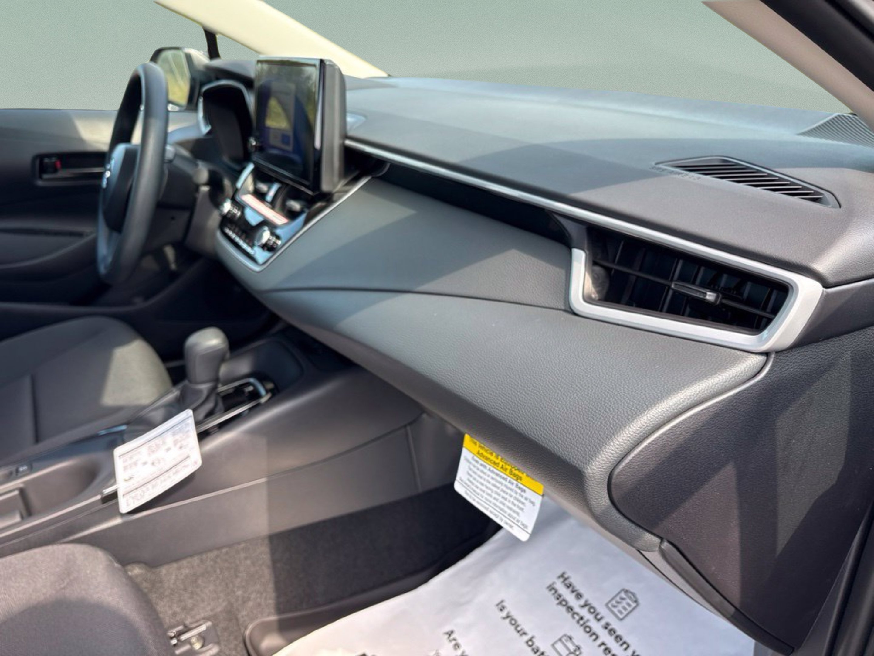 New 2027 Toyota Corolla LE w/ LE Premium Package FWD image 27