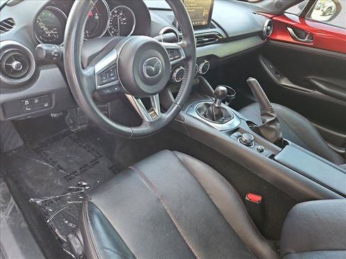 Used 2016 MAZDA MX-5 Miata Grand Touring RWD image 11