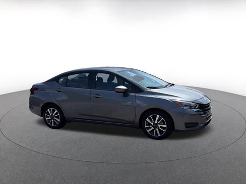 Used 2025 Nissan Versa SV FWD image 2