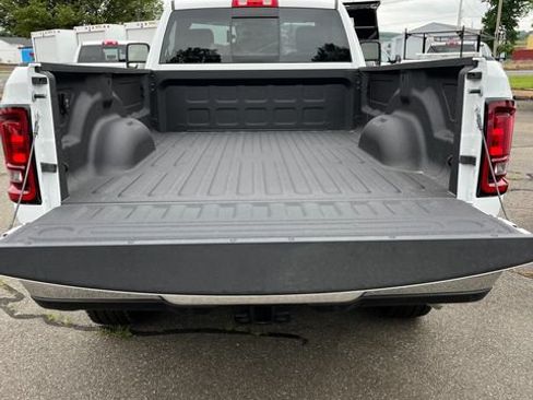 New 2026 RAM 2500 Tradesman AWD/4WD image 3