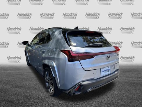 Used 2023 Lexus UX 250h F Sport FWD image 7