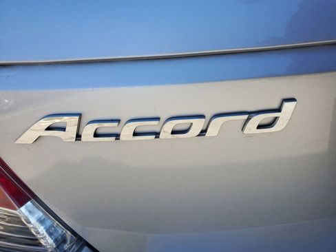 Used 2009 Honda Accord EX image 7