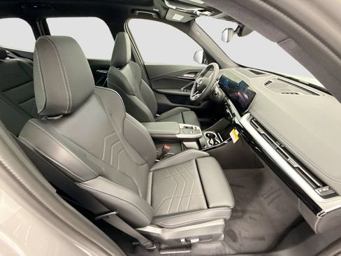 New 2026 BMW X1 xDrive28i w/ Technology Package AWD/4WD image 18