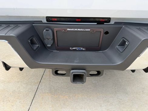 Used 2017 Ford F450 XL w/ Power Equipment Group AWD/4WD image 35