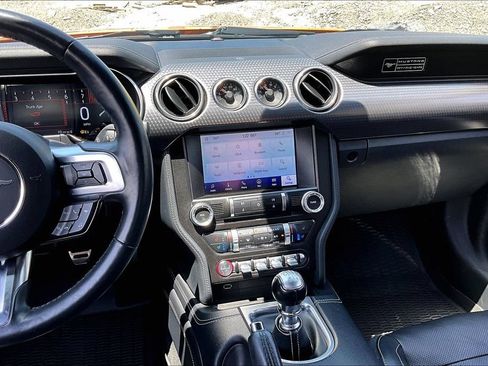 Used 2020 Ford Mustang GT Premium w/ GT Performance Package RWD image 7