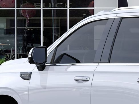 New 2026 GMC Yukon Denali Ultimate AWD/4WD image 12