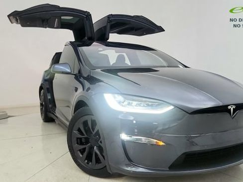 Used 2022 Tesla Model X AWD/4WD image 84