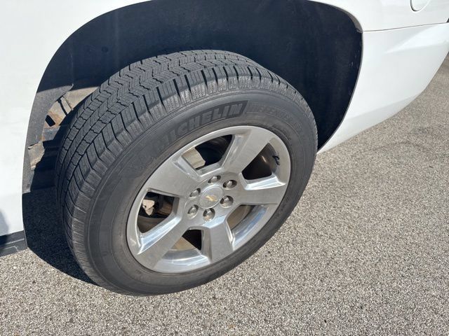 Used 2020 Chevrolet Tahoe Premier w/ Max Trailering Package AWD/4WD image 9