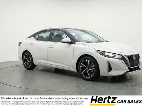 Used 2025 Nissan Sentra SV image 1