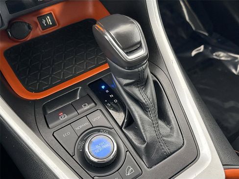 Certified 2023 Toyota RAV4 Adventure image 24