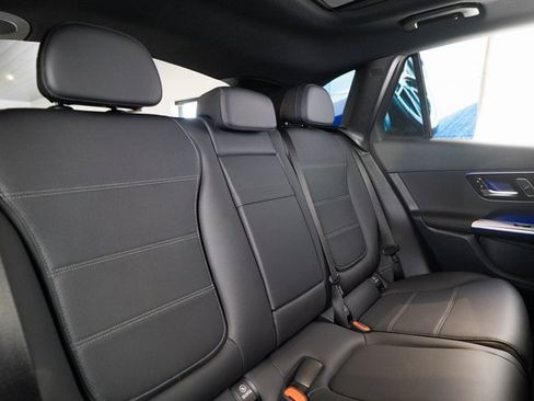 New 2026 Mercedes-Benz GLC 300 4MATIC image 32