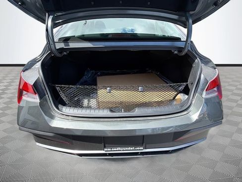 New 2026 Hyundai Elantra SE image 23