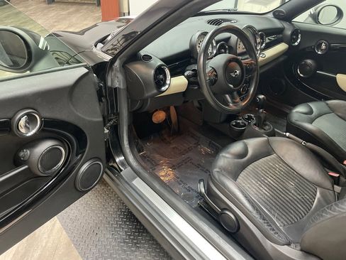 Used 2012 MINI Cooper Coupe image 3