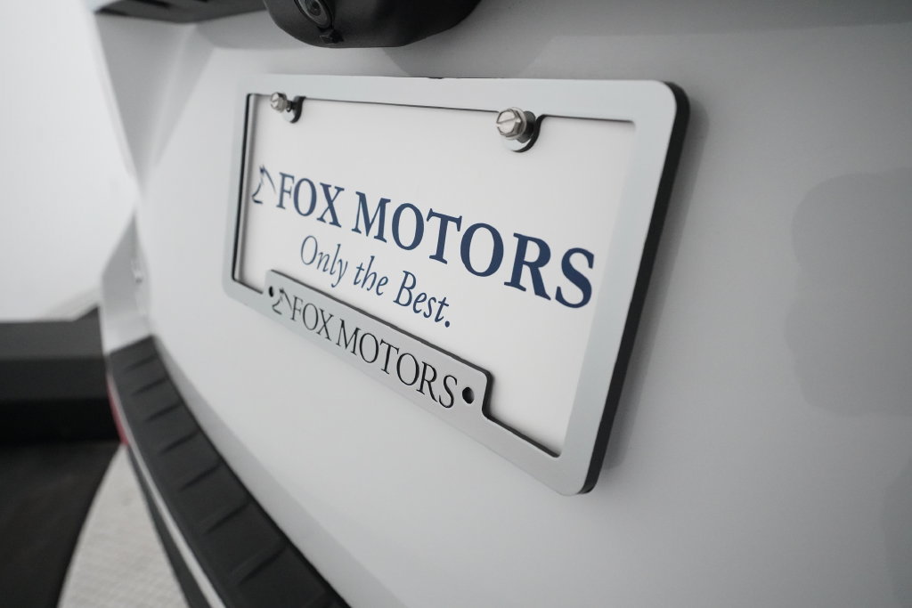 Used 2020 Ford Explorer XLT w/ Equipment Group 202A AWD/4WD image 36