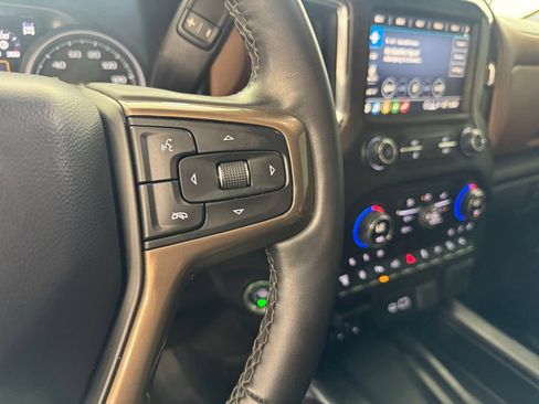 Used 2023 Chevrolet Silverado 2500 High Country w/ Z71 Off-Road Package AWD/4WD image 19