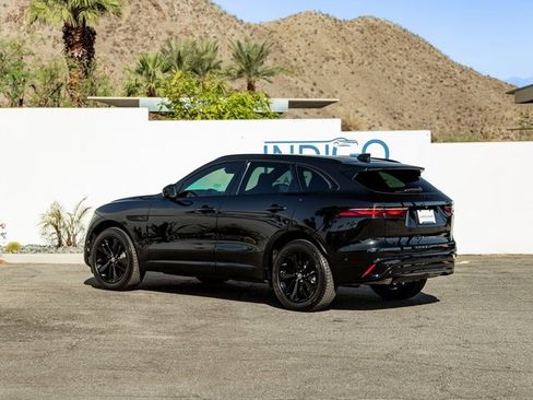 Used 2025 Jaguar F-PACE R-Dynamic S image 8