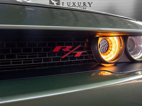 Used 2021 Dodge Challenger R/T Scat Pack RWD image 14