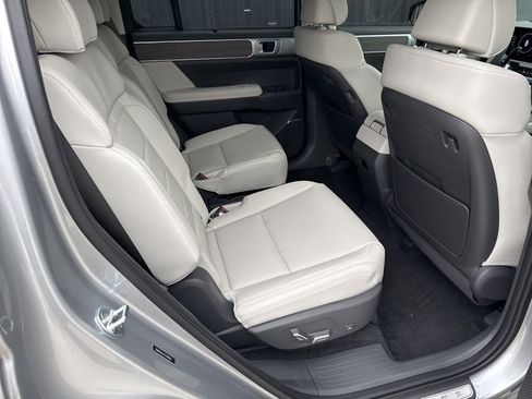 New 2026 Hyundai Santa Fe Calligraphy FWD image 17