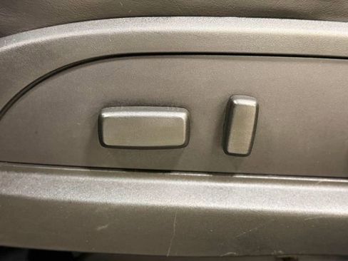 Used 2013 GMC Acadia SLT image 20