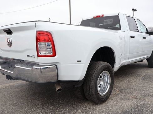 Used 2024 RAM 3500 Tradesman w/ Chrome Appearance Group image 3