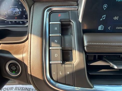 Certified 2022 Chevrolet Tahoe LT w/ Luxury Package AWD/4WD image 21