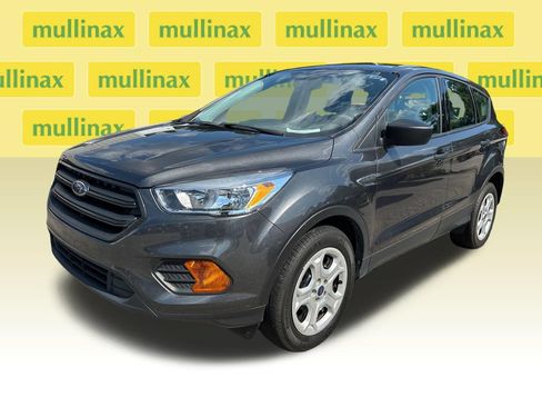 Used 2017 Ford Escape S FWD image 6