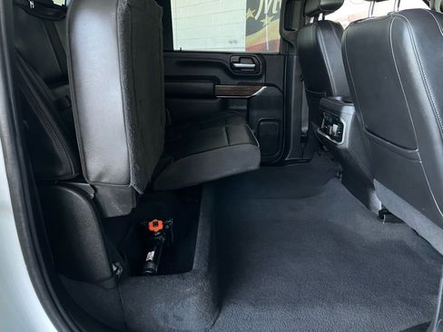 Used 2022 Chevrolet Silverado 3500 High Country w/ LPO, Hitch Package image 18