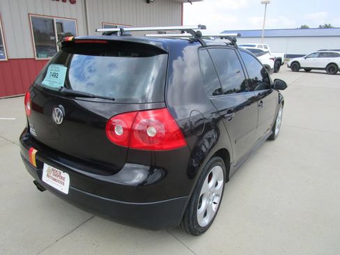 Used 2007 Volkswagen GTI 4-Door FWD image 9