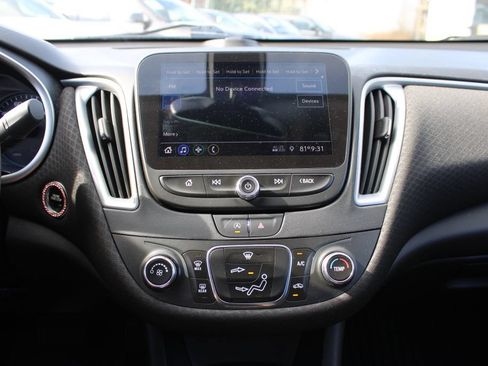 Used 2020 Chevrolet Malibu LS w/ LPO, Convenience Package 1 FWD image 21