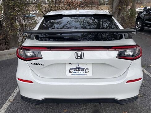 Used 2024 Honda Civic Sport image 4