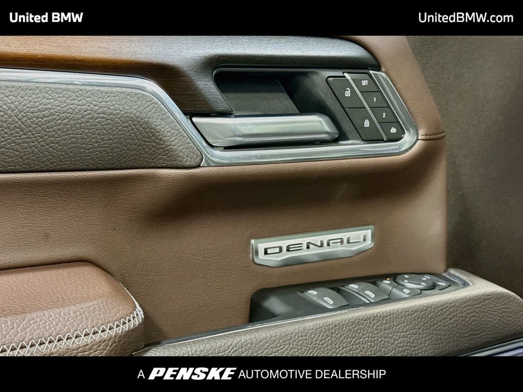 Used 2025 GMC Sierra 1500 Denali AWD/4WD image 10