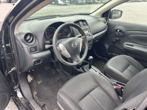 Used 2017 Nissan Versa S Plus FWD image 10