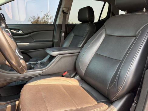Used 2020 GMC Acadia SLT AWD/4WD image 14